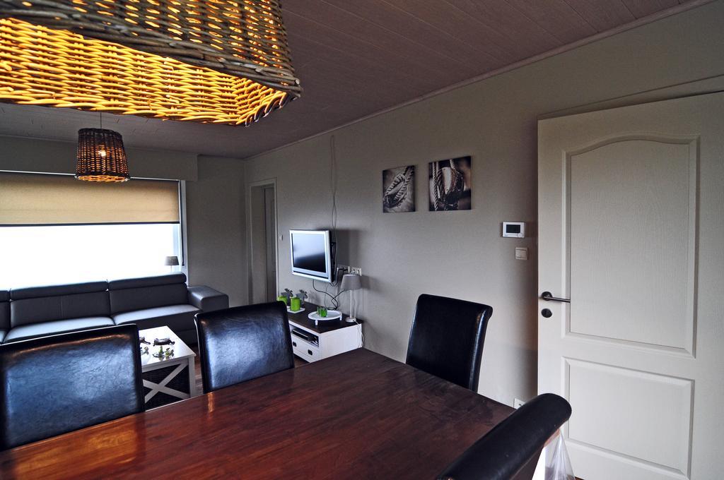Holiday Home De Levensgenieter Torhout Zimmer foto